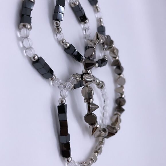 Wool + Pepper Co. Gunmetal &Silver Bracelet Stack - Picture 4 of 8